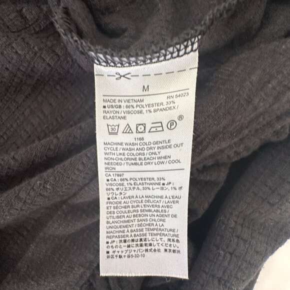 Banana Republic Women's V-Neck Wrap Blouse M Black Ruffle Trim - Picture 9 of 9